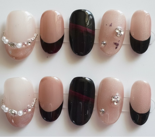 SALE! One of a kind Press-on nails