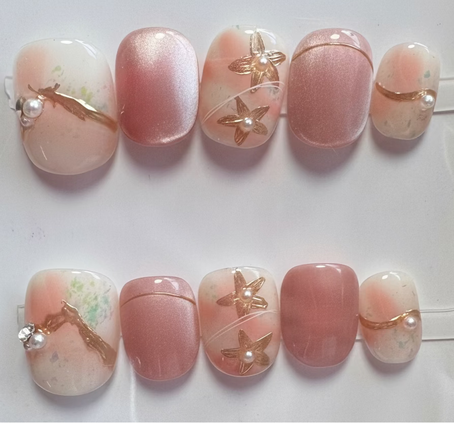 SALE! One of a kind Press-on nails