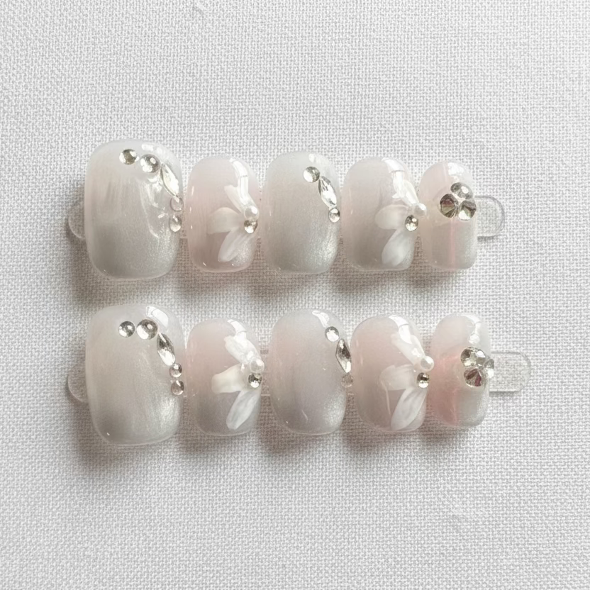 SALE! One of a kind Press-on nails