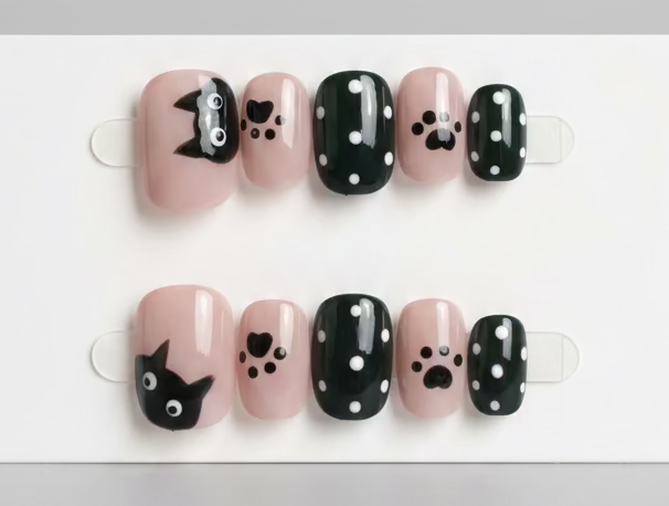 SALE! One of a kind Press-on nails