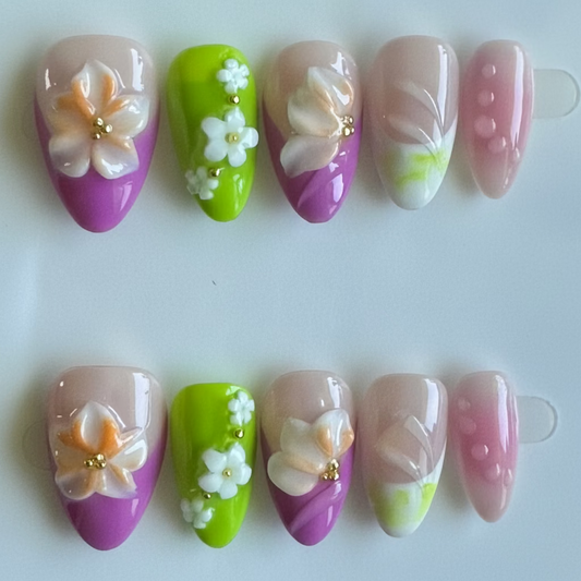 SALE! One of a kind Press-on nails