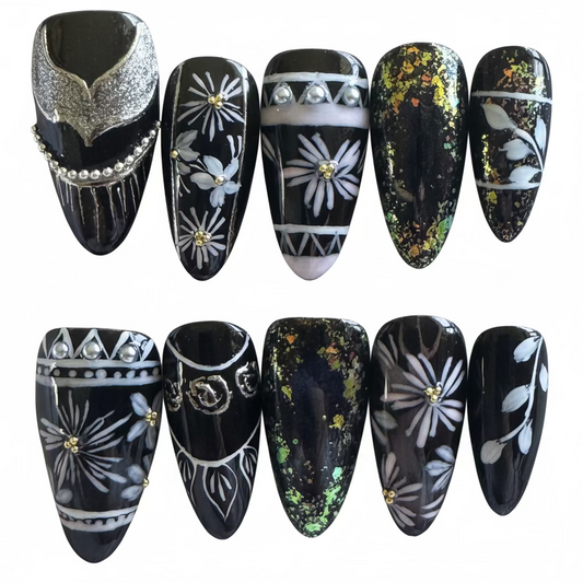 SALE! One of a kind Press-on nails