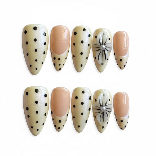 SALE! One of a kind Press-on nails