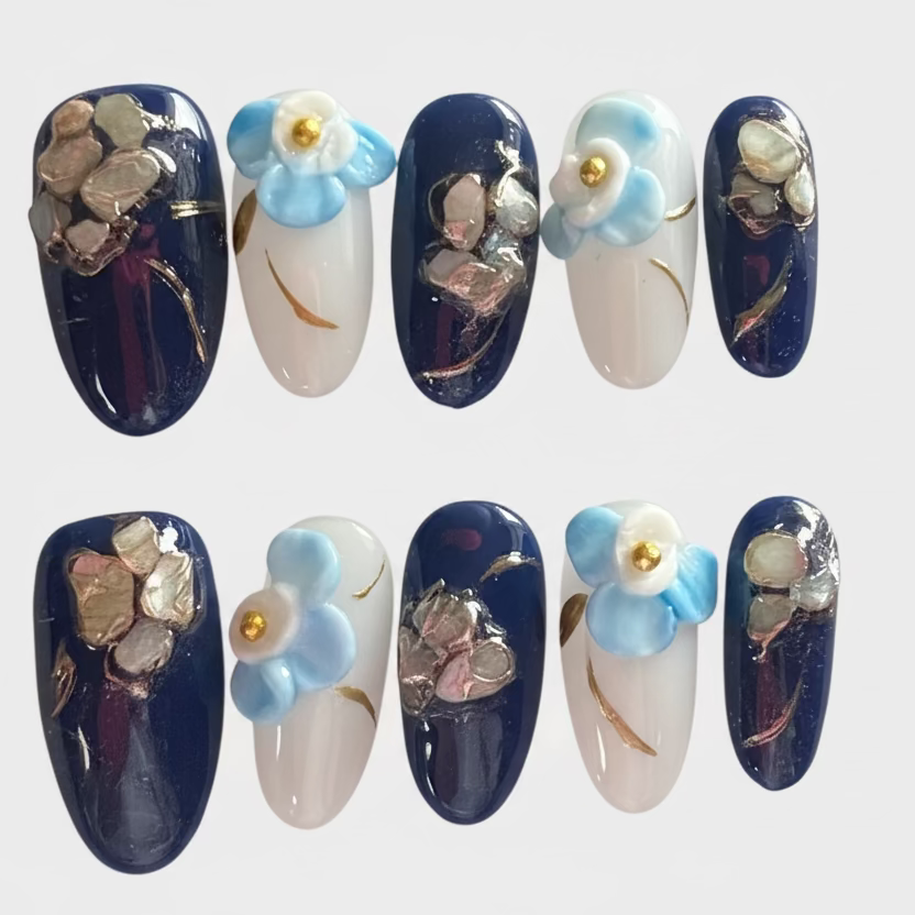 SALE! One of a kind Press-on nails