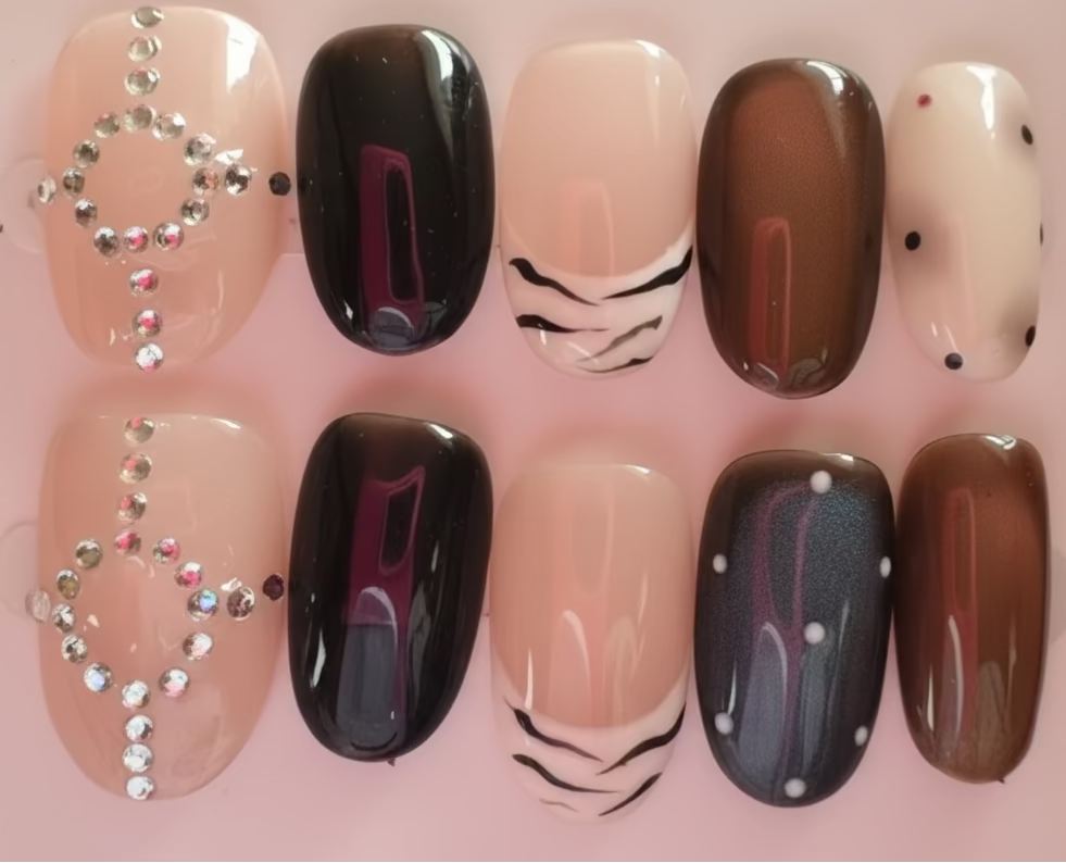 SALE! One of a kind Press-on nails