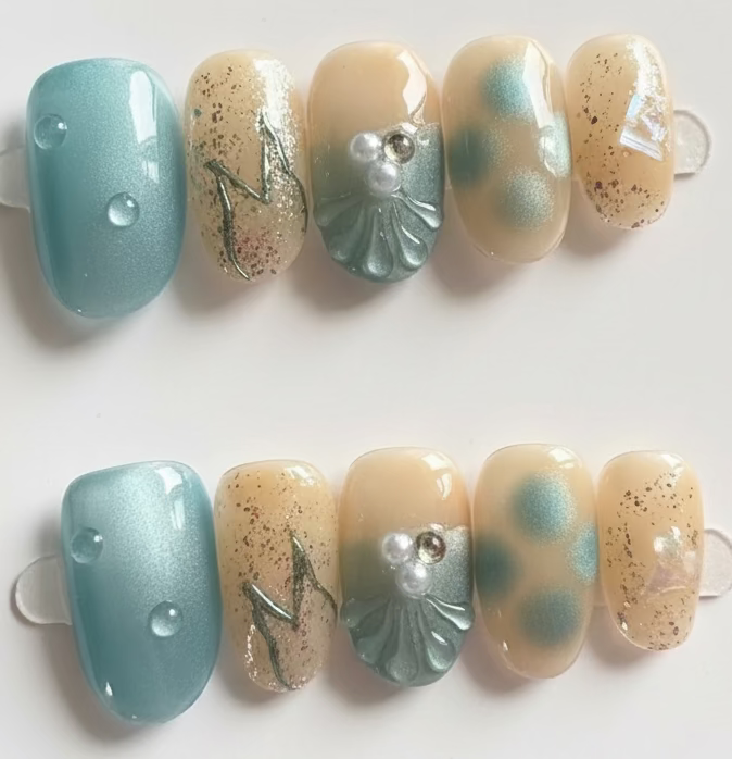 SALE! One of a kind Press-on nails
